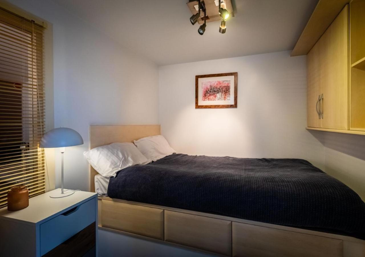 Lux Duplex Apartment 19Th Century Chapel Wakefield Centre 外观 照片